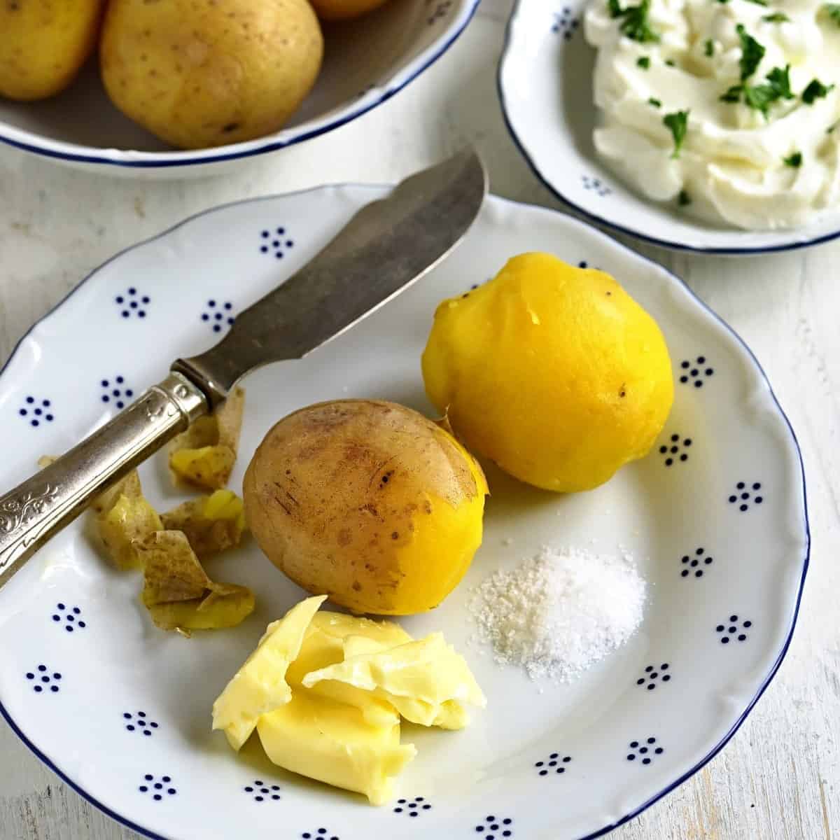 czech recipe brambory na loupačku serving idea